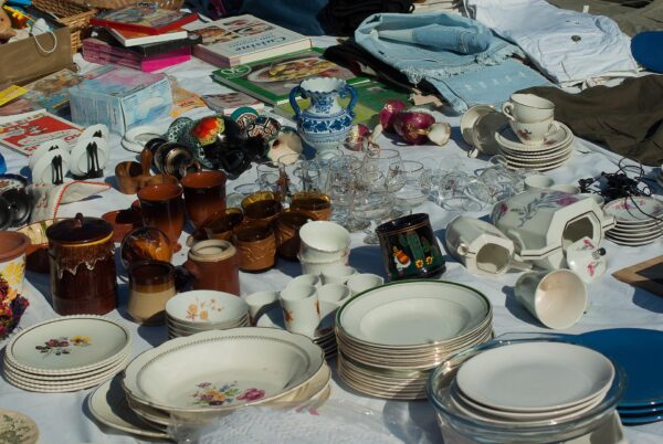 Vide grenier_La Brillanne