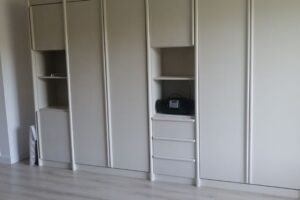 ARMOIRE LIT