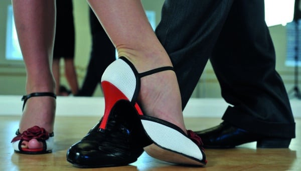 Thés dansants, musette et toutes danses