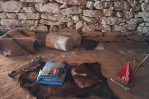 On vous raconte l'histoire de Nalou, jeune chasseresse du Paléolithique_Quinson