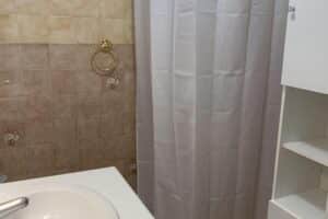 Salle d’eau et toilettes