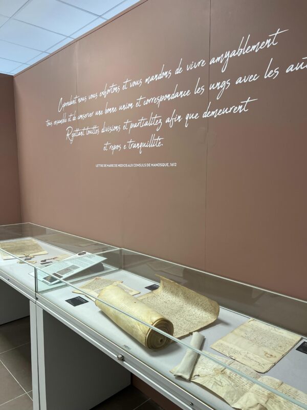Exposition Les Trésors Cachés de Manosque_Manosque