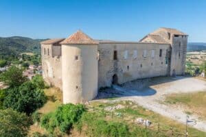 Exposition en plein air - Château des Templiers_Gréoux-les-Bains