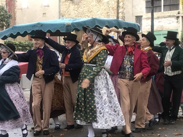 Danses folkloriques