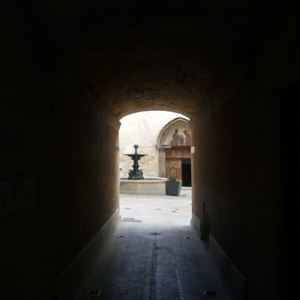 Passage vers Saint Sauveur